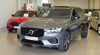 Volvo XC60 2.0 T8 AWD R-Design Auto